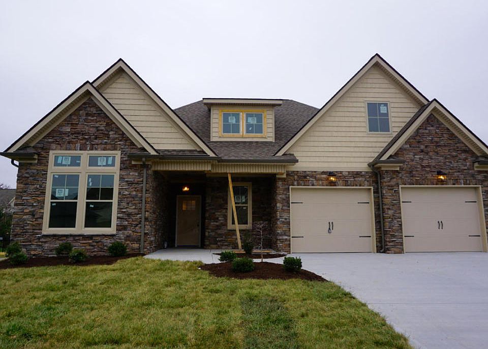 1st image of 1052 Silver Leaf Dr