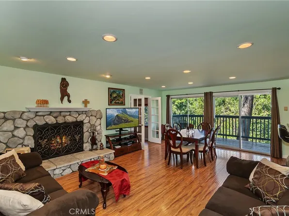 1468 Golden Rule Ln, Lake Arrowhead, CA 92352