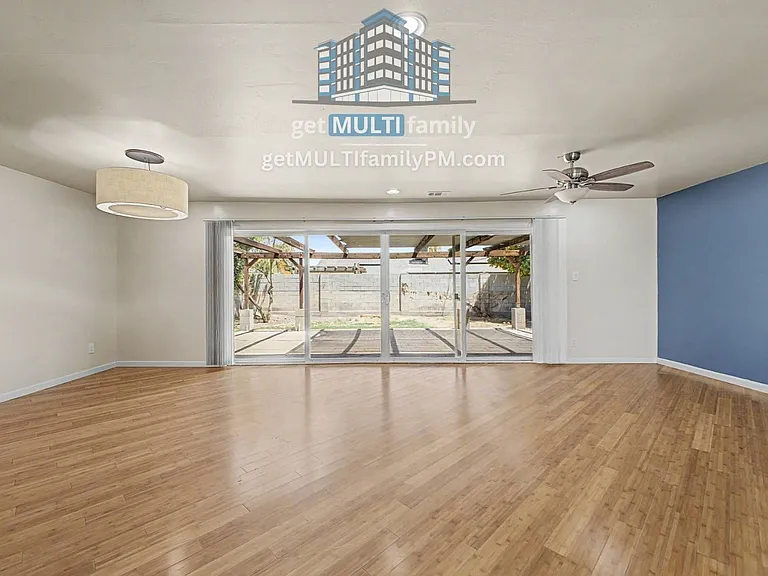 8632 E Vista Dr — Photo 7