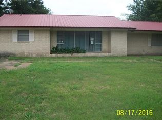 13 Park Dr, Idabel, OK 74745