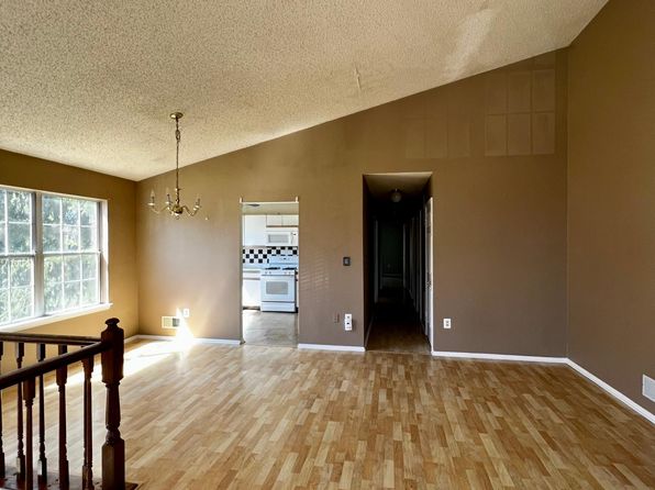 112 Amethyst Way