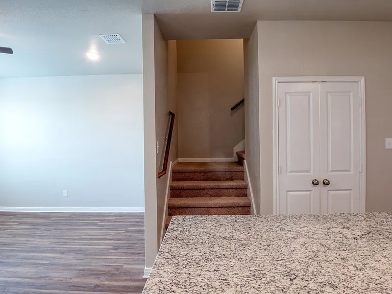 1622 Lummus Dr — Photo 10