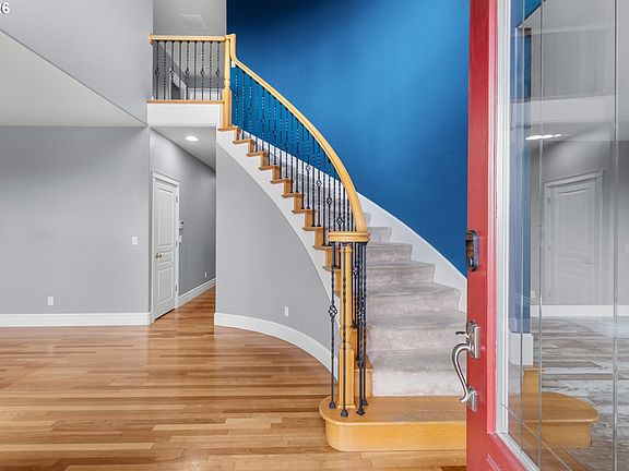 4th image of 11073 SE Rimrock Dr