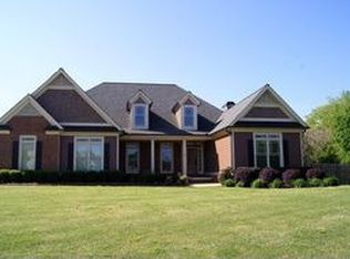 1070 Baxter Ct, Statham, GA 30666