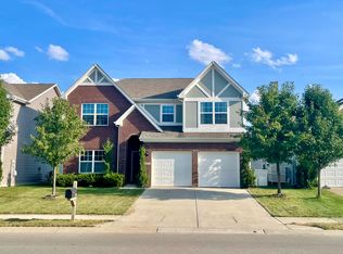 581 Wendover Ave, Westfield, IN 46074