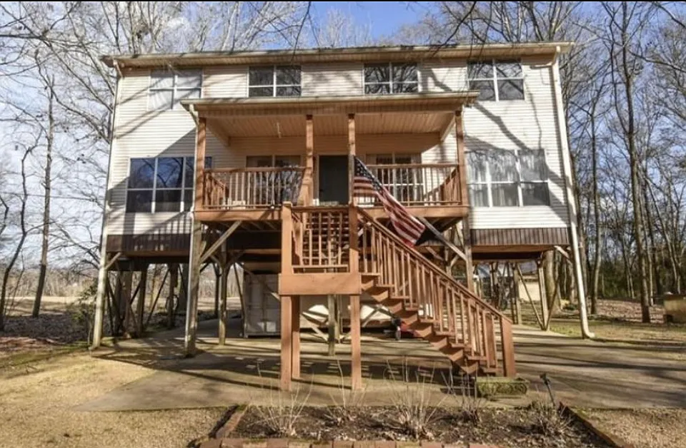 13593 Riverbend Rd