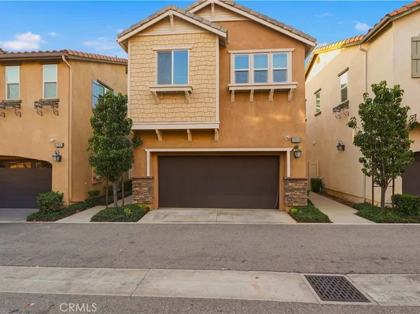 12845 W Hemingway Dr, San Fernando, CA 91340
