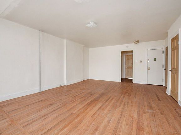 5th image of 143 Hancock St APT 1