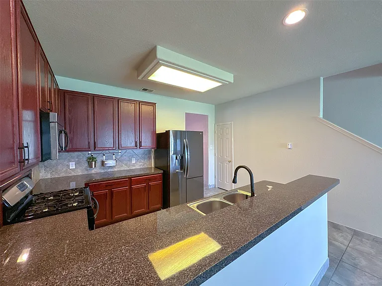14819 Grove Canyon Ct — Photo 6