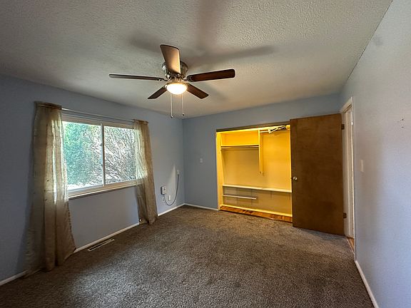 4th image of 4503 Montebello Dr #1