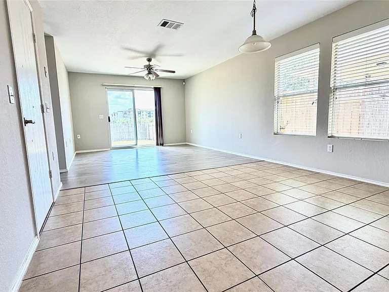 12333 Paloma Blanca Way — Photo 8