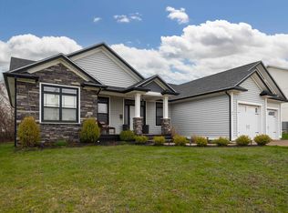 47 Birch Woods Ln, Stratford, PE C1B3Z2