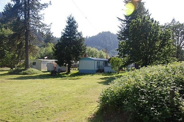 2nd image of 34834 Shoreview Dr