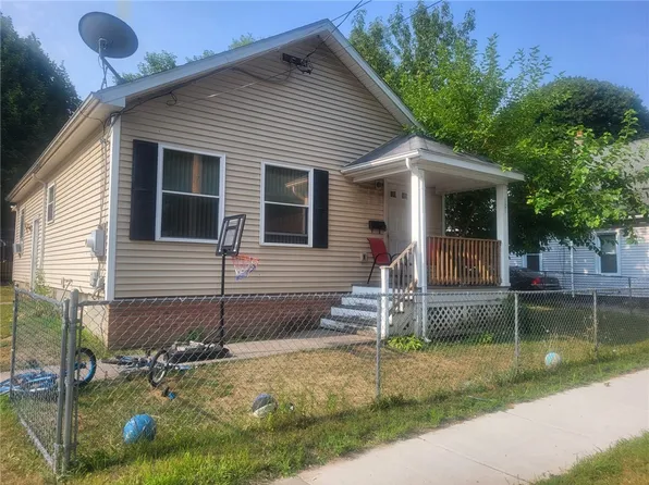 101 Rauber St, Rochester, NY 14605