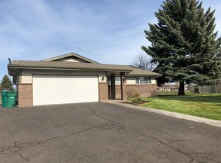 5280 Wicket Ct, Klamath Falls, OR 97603