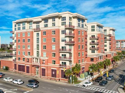 150 Bee St APT 716, Charleston, SC, 29401