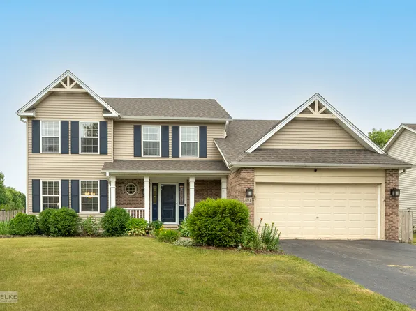 701 Churchill Ln, Oswego, IL 60543