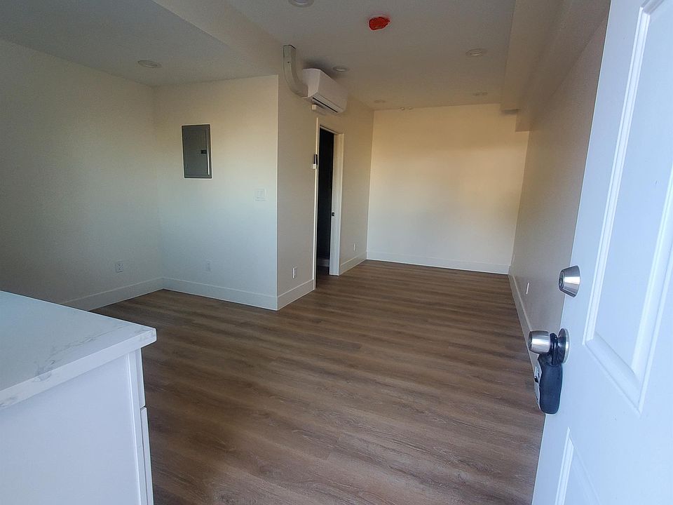 1st image of 900 E Imperial Ave #10914878