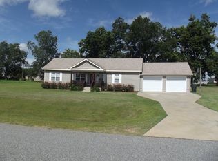 296 Virginia Cir, Cairo, GA 39828