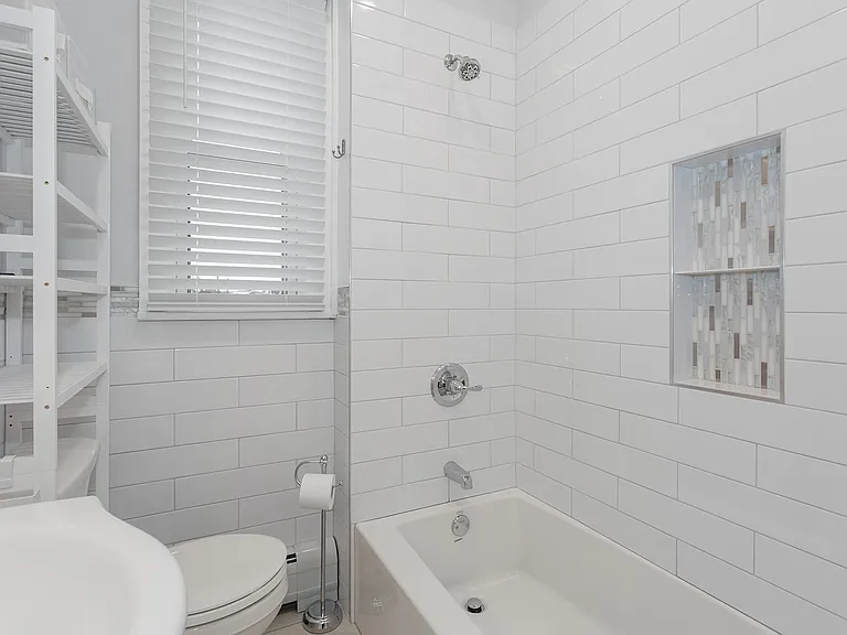 87 Paterson Ave #2 — Photo 20