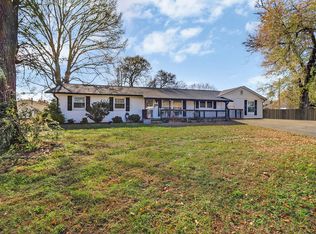 3100 Walnoaks Rd, Knoxville, TN 37921