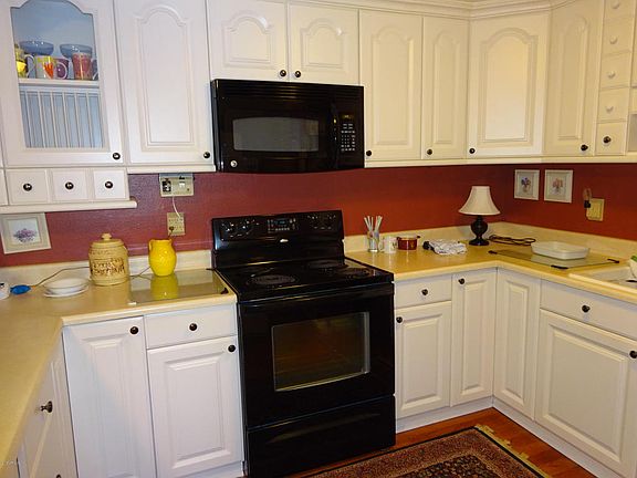 5th image of 1344 W Andorra Dr
