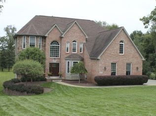 4891 Country Ln, Jackson, MI 49201