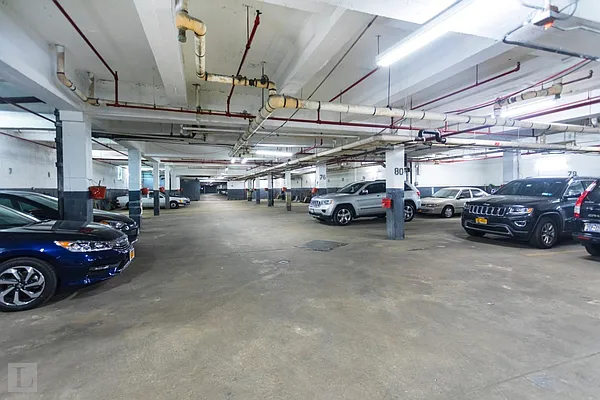 Rented by Living New York | media 9