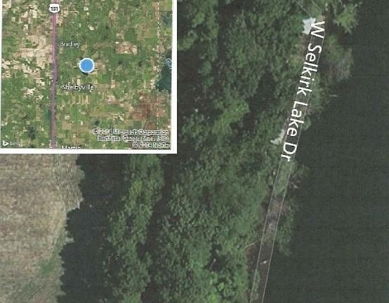 3rd image of Vl W Selkirk Lake Dr #10