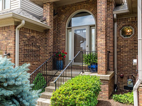 5th image of 3519 Doral Pl