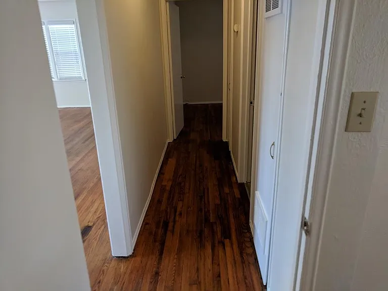 5538 Riley St — Photo 4