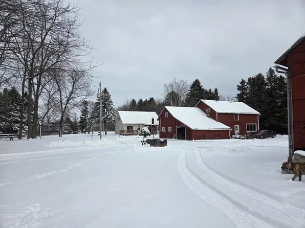 4503 Carstens Lake ROAD, Manitowoc, WI 54220