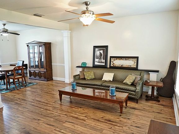 3rd image of 13251 Highland Chase Pl