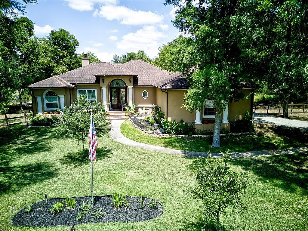 36614 Canyon Rd, Wallis, TX 77485 MLS 66564324 Zillow