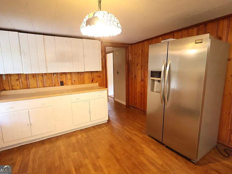 140 Bell Ave SE — Photo 6