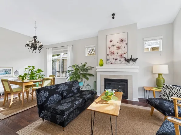 15188 62a Ave #16, Surrey, BC V3S 1W7