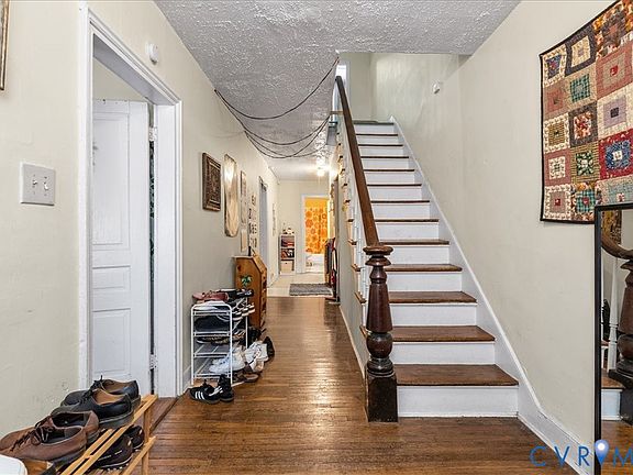 3rd image of 311 S Cherry St