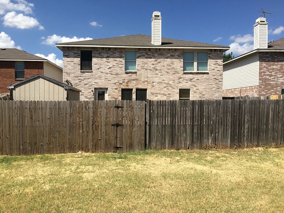 1st image of 5333 Emmeryville Ln