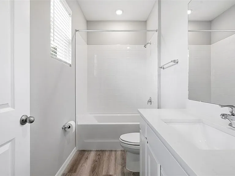 10497 Farm Hill Ave — Photo 26