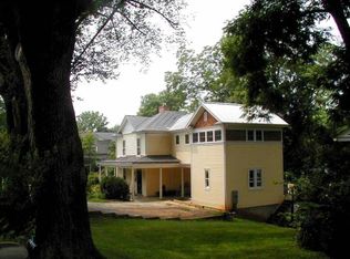 717 Locust Ave, Charlottesville, VA 22902