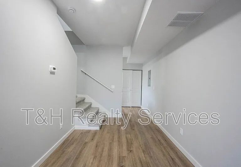 2810 E Michigan St #A — Photo 8