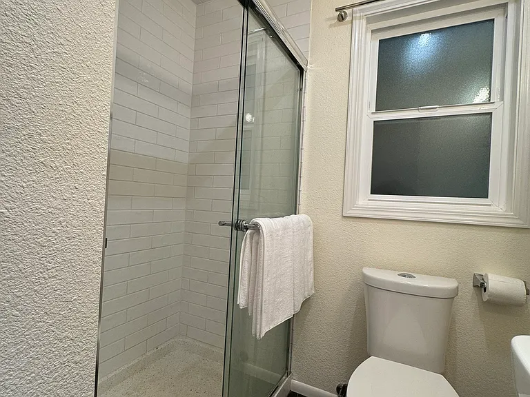 1910 Malano Ct — Photo 23