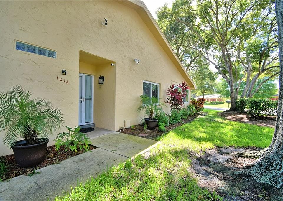 1st image of 1076 Medinah Way SE