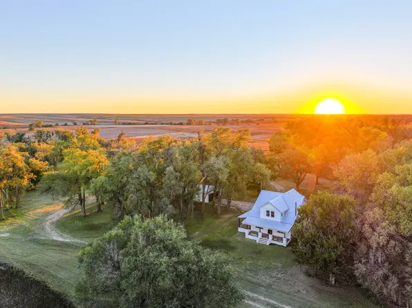 22055 B Rd, Wakeeney, KS 67672