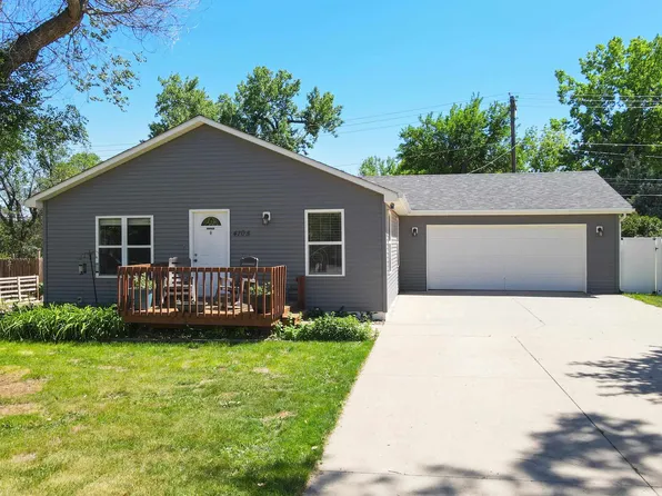 4105 Sunset Dr, Rapid City, SD 57702