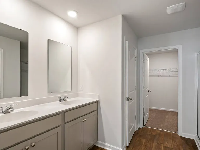 56 Cedar View Cir — Photo 10