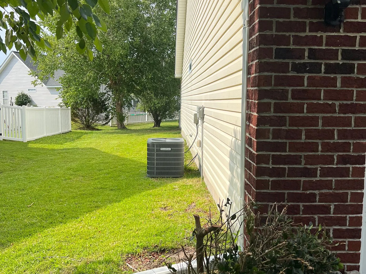 3 bed, 1542 sqft, $2,200 — Photo 2