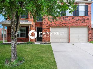 1120 Springcreek Dr, Denton, TX 76210