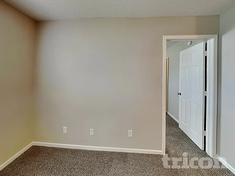 3222 Black Forest Ln — Photo 14
