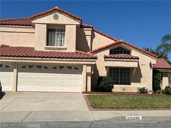 28632 Golden Oak Ln, Highland, CA 92346